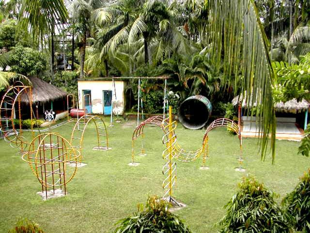Palm Village Resort Calcutta Buitenkant foto