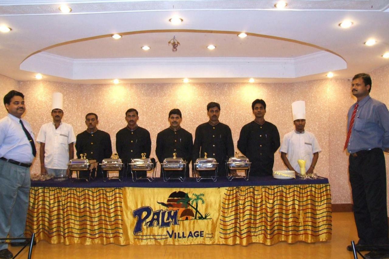 Palm Village Resort Calcutta Buitenkant foto